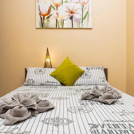 1bd With A Cute Balcony In Kapana By Flat Mаnager بلوفديف